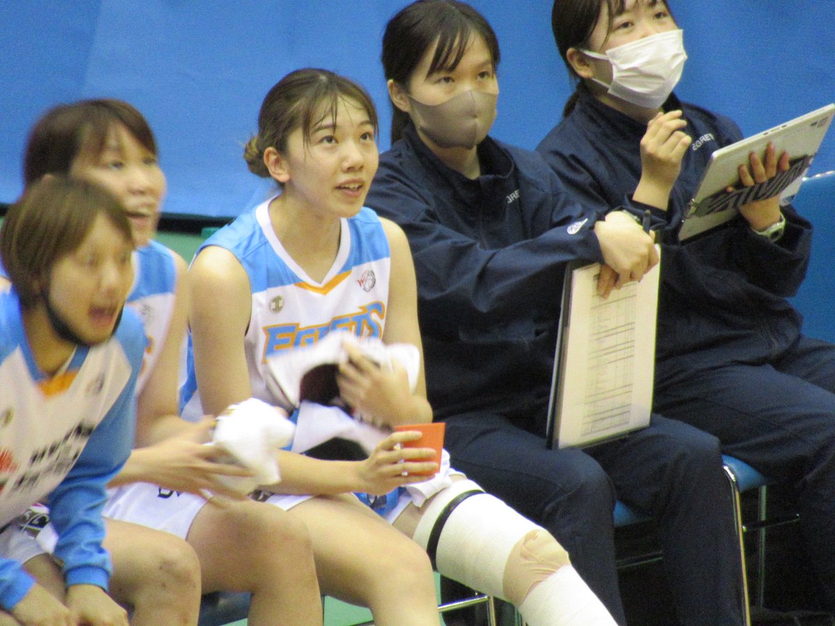 wleagbest's tweet photo. 姫路イー��レッツ、爽やかなチーム。なかでも山本美空選手はムードメーカーな気がします。 https://t.co/iiZAnKgt94