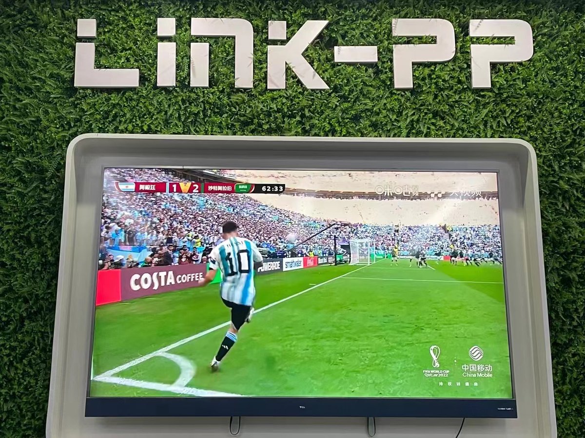PpRj45's tweet photo. Messi becomes the first Argentinian to score in four World Cups!  However, Argentina lost their first match in the World Cup 1-2 to #SaudiArabia . unbelievable！ Congratulations Saudi Arabia 👍👍👏👏
#Messi  #Argentina  #FIFAWorldCup #LINKPP https://t.co/l3lU37OI47