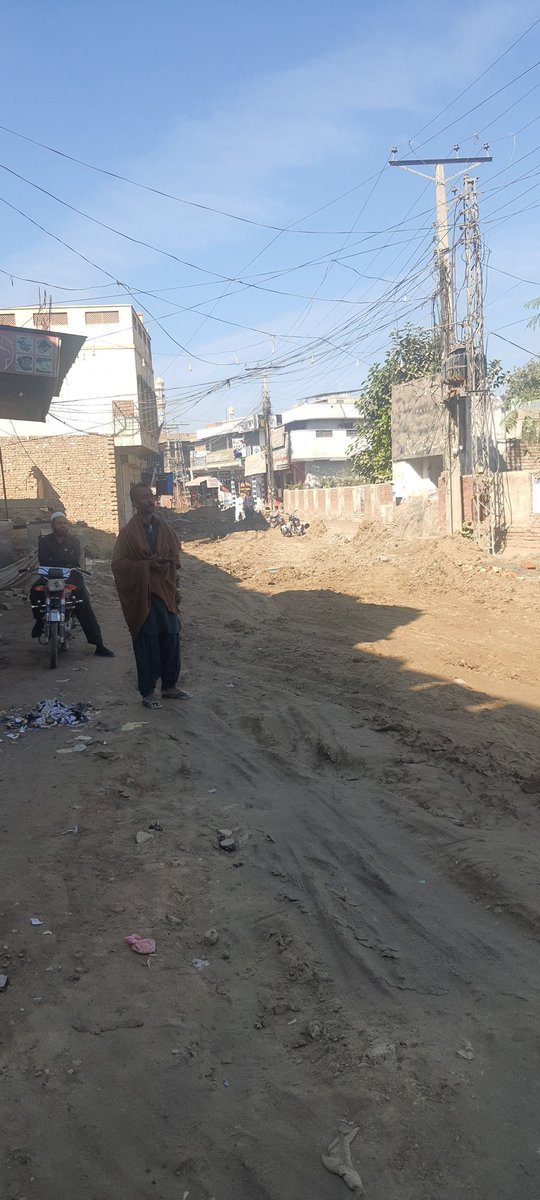 shoaibrizvi09's tweet photo. @DCRajanpur sir before starting any project please let your contractor know to provide diversion for traffic of local residents in that area. City is mismanaged due to bad planning 😡 https://t.co/y2logX6qOn