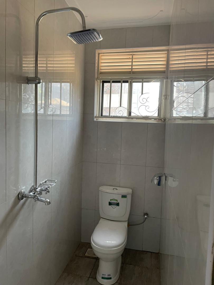 Brii🦋🦋🦋 on Twitter "Apartments for rent in kulambiro. One bedroom with a washing machine