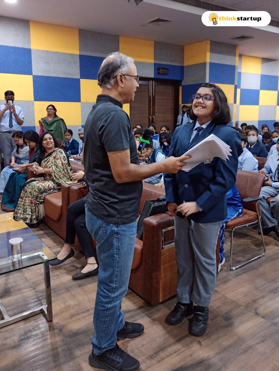ThinkStartup1's tweet photo. ThinkStartup in collaboration with @ItlSchool  conducted a super-powered 𝟭 𝗗𝗮𝘆 𝗘𝗻𝘁𝗿𝗲𝗽𝗿𝗲𝗻𝗲𝘂𝗿𝘀𝗵𝗶𝗽 𝗕𝗼𝗼𝘁𝗰𝗮𝗺𝗽 for really young school students. @Shivesh45192159 @SudhaArcharya14 @rawalankur 
#ThinkStudent #Startup #Entrepreneurship #ITLPublicschool https://t.co/d8znjbFXmK