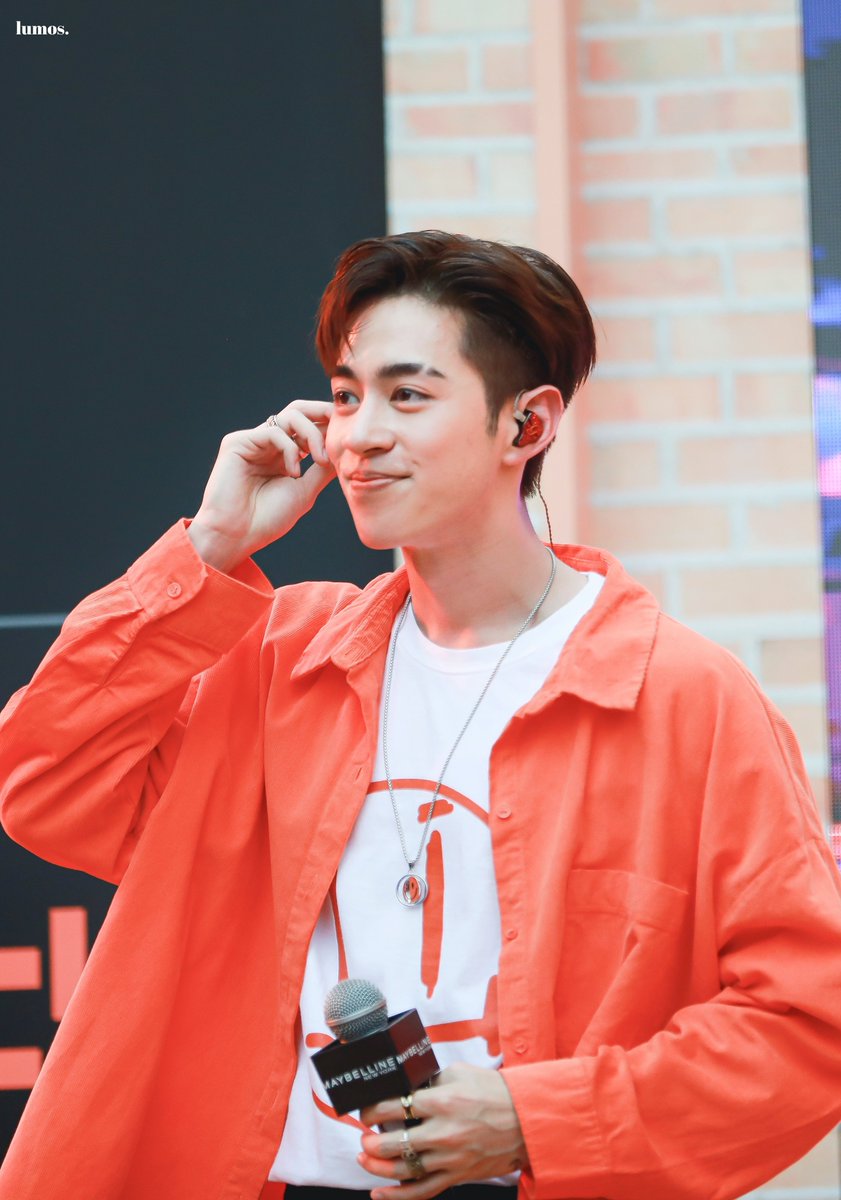 lumos1102_'s tweet photo. คุณกันจ้มจ้มมมมมมม🍊🧡
#FreshTintEvent #FreshTintEventxProxie
#PROXIEGun #PROXIEth https://t.co/A9dD2JhNAH
