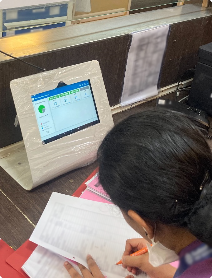 vTitan_Corp's tweet photo. Accuflow #DripMonitor demonstration to the hospital nurses. #vTitan #MedicalDeviceManufacturing #InfusionTherapy #SyringeInfusionPump #India https://t.co/2MrPUqHqtx
