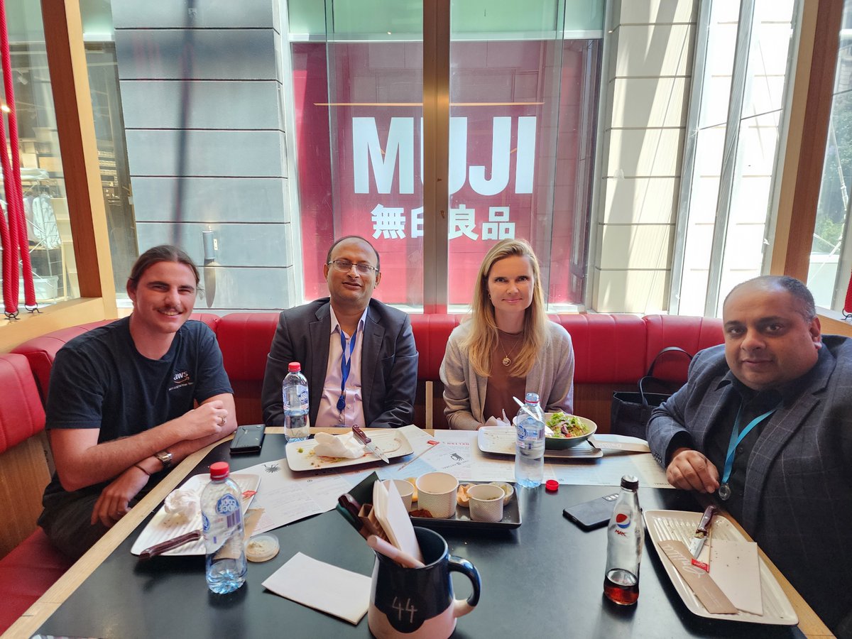 EFTlab's tweet image. It was great to catch up with Nikesh Lalchandani, Daniel Roth and Naveen Gupta today in Sydney.
We are excited about our partnership with Amazon Web services and the journey to provide next-gen payment experience on AWS cloud.
#nextgen #cloudnative #paymentplatform #aws