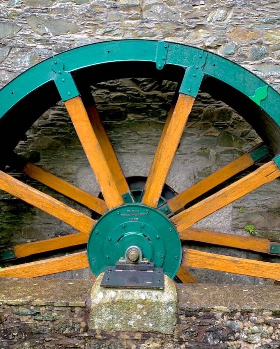 Magnificent, restored watermill at Gatehouse of Fleet. Read this week's blog to find out more
#history #waterwheel #watermill 
#visitscotland #uk #scottishfoodanddrink #scottish #scotlandexplore #scotlandfood #visitdumfriesandgalloway #millonthefleet #travelblog