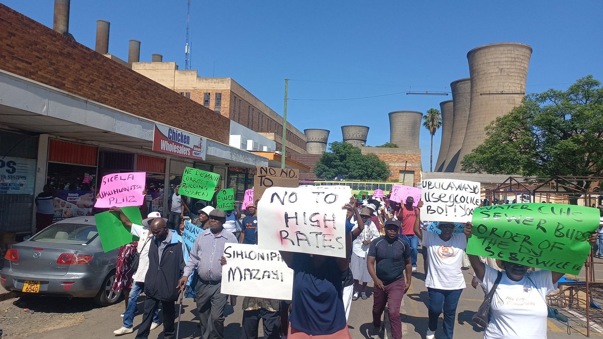 Residents take to the street to protest against <a href="/CityofBulawayo/">The City of Bulawayo</a> maladministration, failure tolisten to residents, USD indexing of ratesn deteriorating service delivery