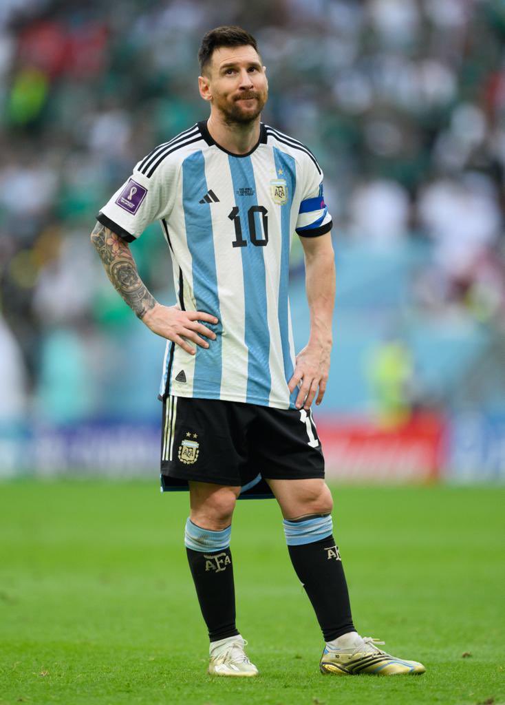 🗣Lionel Messi after Argentina's defeat to Saudi Arabia:

“My message to the supporters is to have faith... We won't leave them stranded.”

#WorldcupQatar2022 #Argentina #Messi𓃵 #ARGSAU
#FIFAWorldCup