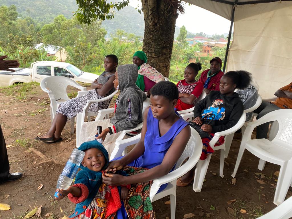 reachahand's tweet photo. As we continue to celebrate the @WorldVasDay and bring men at the forefront of family planning, we kicked off with activities like outreaches in a number of health centers in Kasese under the #UdecideUG project. https://t.co/NOLmCbZq3d