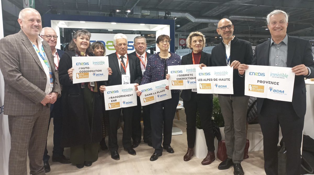 EnedisRegionSud's tweet photo. ✍️ Signature du partenariat en présence de notre Présidente @M_Laigneau et des élus du territoire @PatriciaGranet, Robert Gay #SDE04, Sandrine Cosserat @aggloP2A, Bruno Acciai…
#Fierté pour les Alpes de Haute-Provence #IrresistibleAlpesdeHauteProvence 🌿 https://t.co/s6d5dvtLbx