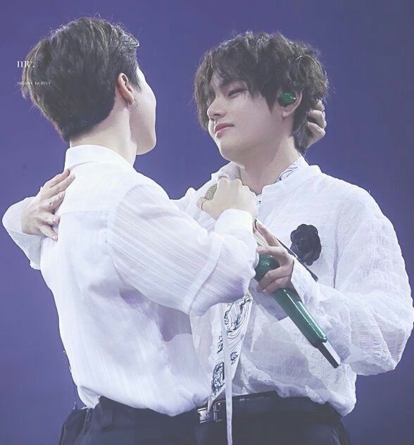 vmin being whipped for each other - a romantic thread 💌
