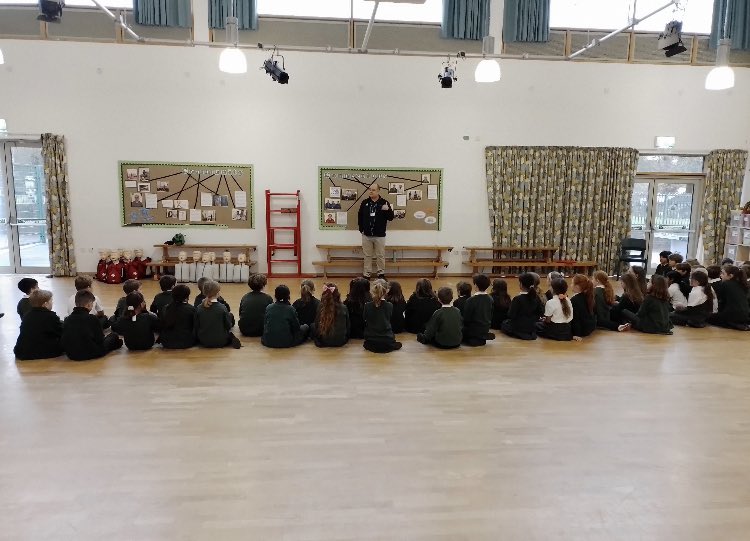 It’s always a privilege to be invited into schools even more so when we are invited to teach children. Teaching first aid to years 2, 4 and 6 <a href="/BolnorePrimary/">Bolnore Village Primary School</a> today.