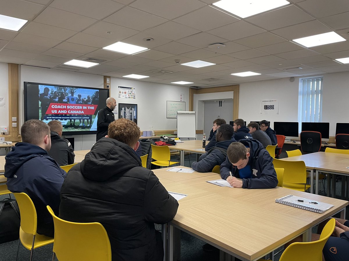 wlv_scp's tweet photo. Real work , real opportunities our @wlv_scp student interview and assesment for @challengercoach to work in USA/Canada 2023. @wlv_sport  ⚽️⚽️⚽️⚽️⚽️ https://t.co/tulc56jKGw