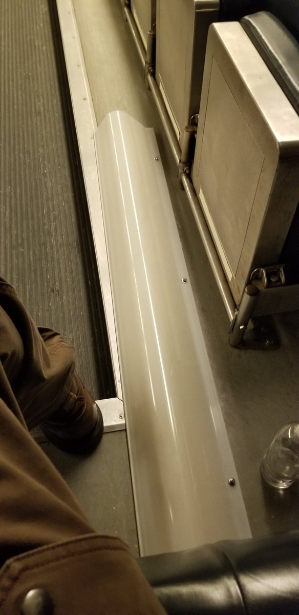 VerziColton's tweet photo. Getting cracked in the head by a light cover 1st thing in the morning will wake you up. #metra #bnsfmetra #train1210 #car7408 #westend https://t.co/KehfNl4Q6d