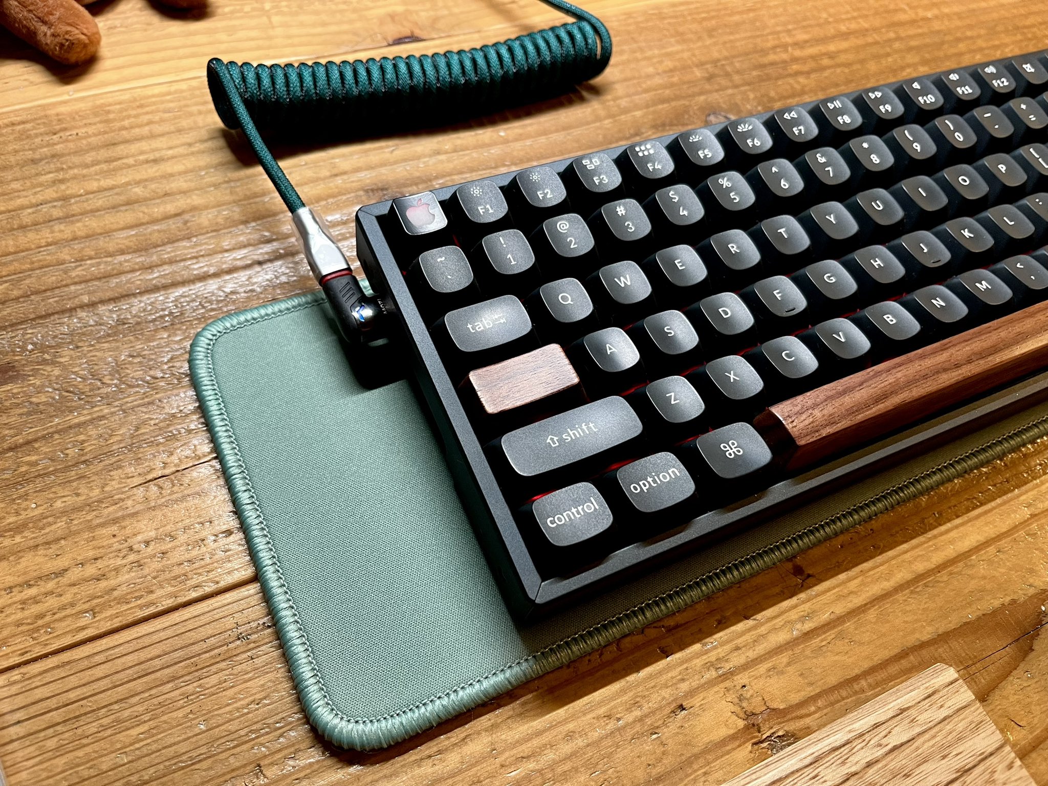 つやあり 東プレファンクションキーボード(USB) YE0100 MICRO CADAM