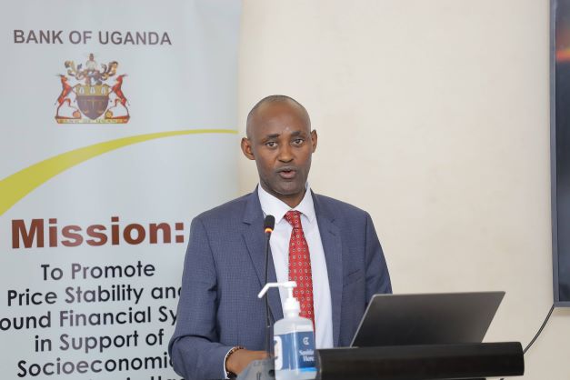 BOU_Official's tweet photo. Remarks by Ag. Director Communications Bank of Uganda, Dr Bazinzi Natamba at the 2nd Financial Stability Symposium https://t.co/wRUYkzDjOI #BOUFSS https://t.co/Iadb7XhP2Q