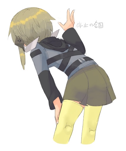 エルエちゃんの背中のデザイン描いたんだけど、尻がメインになった。メイン尻きた。 