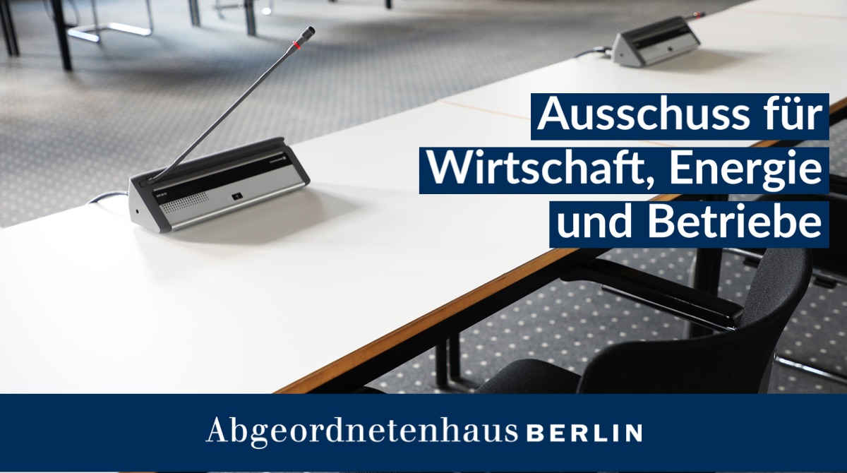 AGH_Berlin's tweet photo. Der #WiEnBe befasst sich ab 14 Uhr u. a. mit Möglichkeiten zur Unterstützung und Förderung des #BerlinerHandwerk​s (mit Anhörung), Gewerbeimmobilien und einer Strategie für Rechenzentren in Berlin. 

Mehr Infos ➡️ https://t.co/4GcGrWJtNz
Zum Livestream ➡️ https://t.co/ryofz3fFTa https://t.co/cieZzamPbd