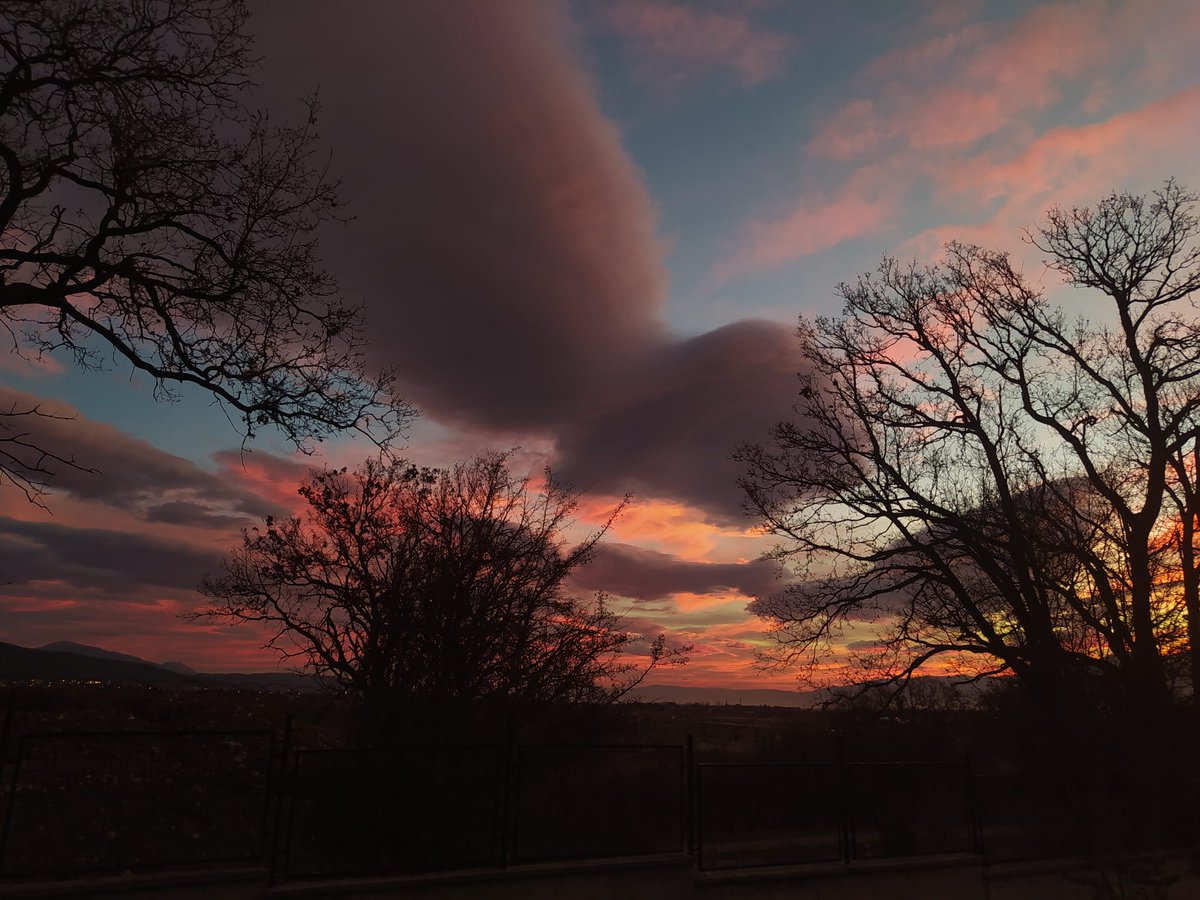 ebrarekincii's tweet image. Deprem sonrası
#Bolu