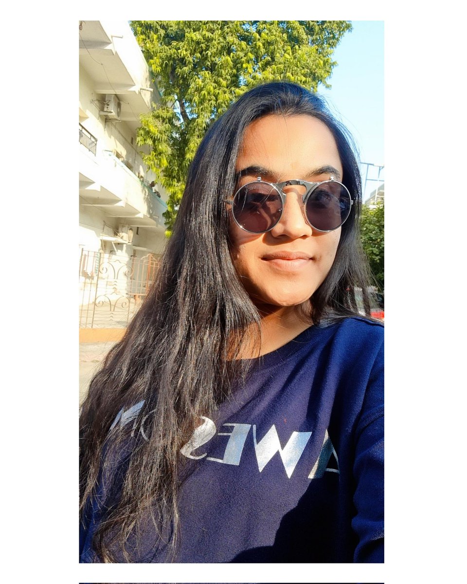 BaxiNatasha's tweet photo. As my t-shirt says...Awesome 🤩
#awesome
#hellowinters
#simpleyetelegant
#nofilter
#simplicity
#loveforshades
#gucci
#leoshinesbright https://t.co/mh0KPMzEzk