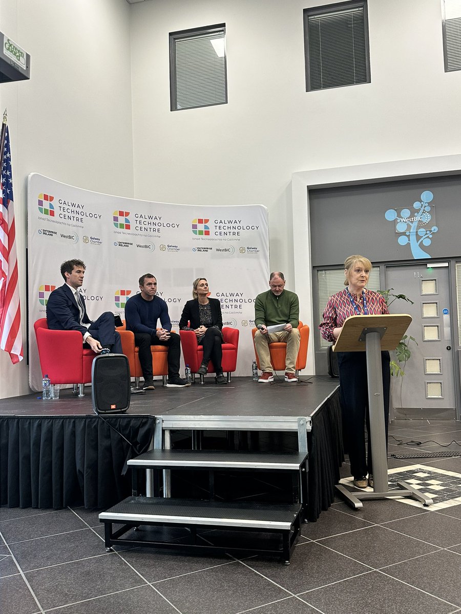 CogencyIrl's tweet photo. Fantastic panel of speakers from @West_BIC @Entirl @weareglofox and @SelectUSA at @GalwayTech as part of their Doing Business in the US Series.
#galwaytech #galway https://t.co/IK2CHAbI1s