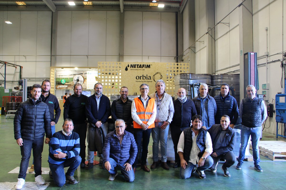 RegaberSA's tweet photo. 💡 Nuestros clientes de valencia han podido asistir a una formación sobre el valor del producto.

🧐 También han tenido la oportunidad de visitar la fábrica de @NetafimCorp  Valencia.

#formación  #regaber https://t.co/DFwL3Fhdfi