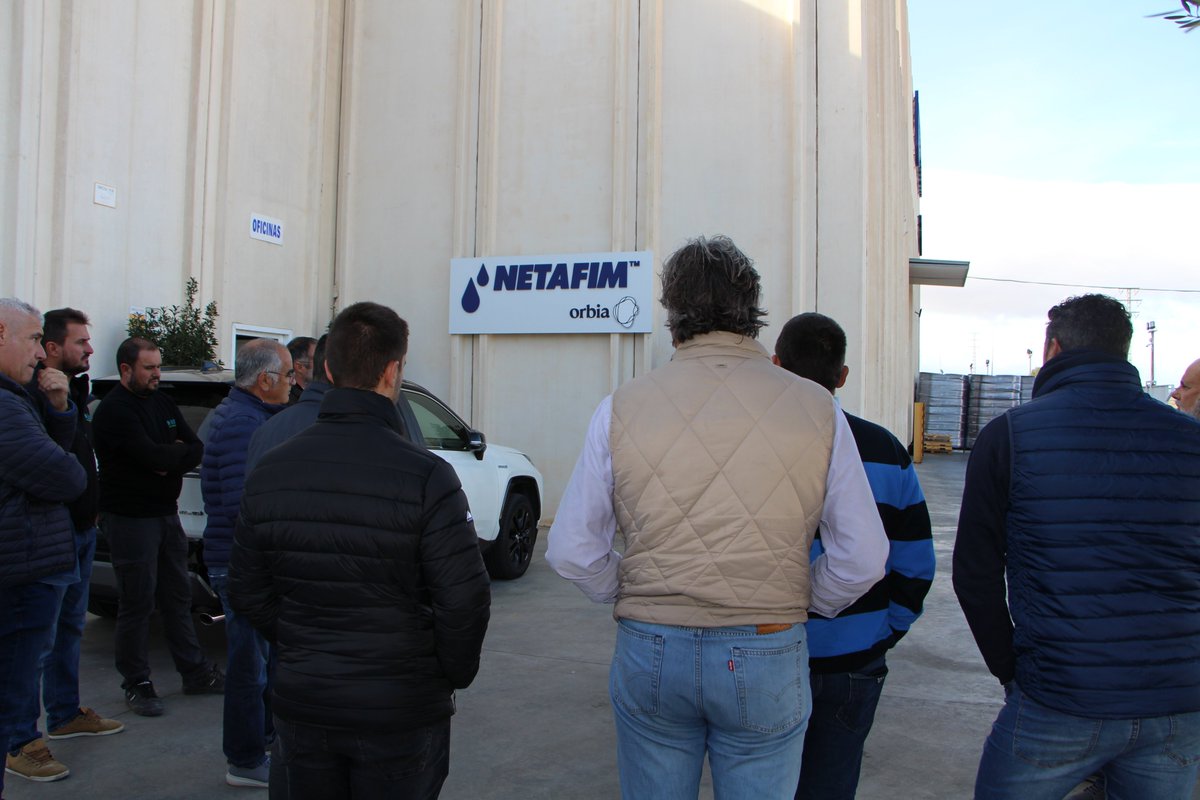 RegaberSA's tweet photo. 💡 Nuestros clientes de valencia han podido asistir a una formación sobre el valor del producto.

🧐 También han tenido la oportunidad de visitar la fábrica de @NetafimCorp  Valencia.

#formación  #regaber https://t.co/DFwL3Fhdfi