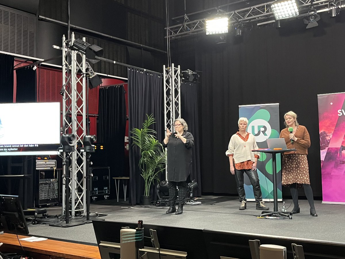 funkratt_se's tweet photo. Nu är #PSFunk igång! Just nu presenterar #SVT hur de arbetat för att spegla situationen för personer med funktionsnedsättning i valbevakningen. #funtionsrätt https://t.co/qTKmUPgzeK