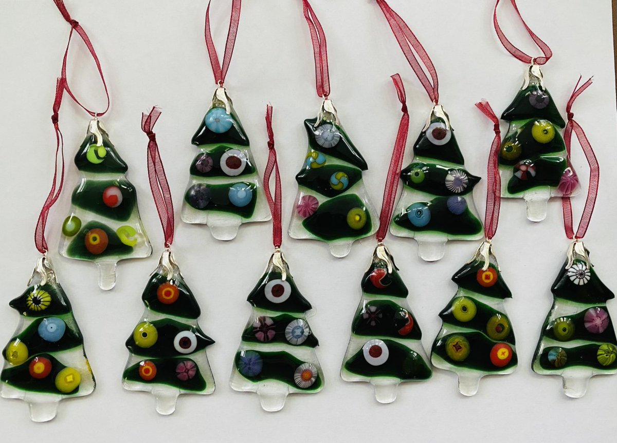 ValMansion's tweet photo. Not long to go! #craftstalls #artistsopenstudios #openstudios #christmasshopping #redbridge #valentinesmansion #shoplocal #artisan #handmadechristmas #christmasgifts #greatdayout https://t.co/yWE4FOx1HI