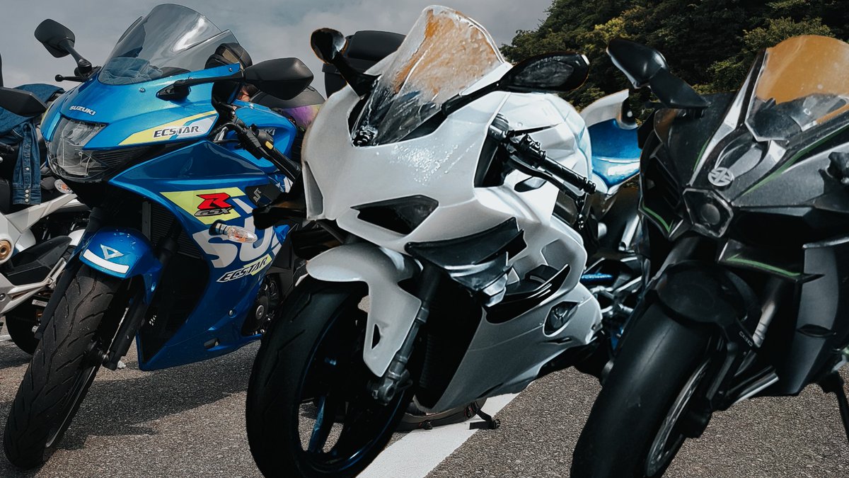 # バイク乗りとつながりたい
GSX R125、Ducati Super Leggera V4、Ninja H2に乗ってます。