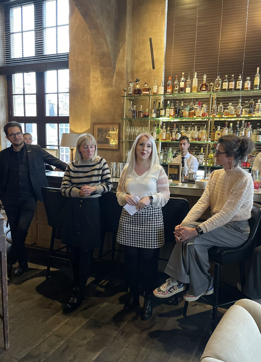 #LearningForLife is een concreet voorbeeld van hoe de sector tracht mee te denken met de horeca en tegelijk terug wil geven aan de maatschappij. Maite Lasoie is daar een mooi voorbeeld van. #Diageo