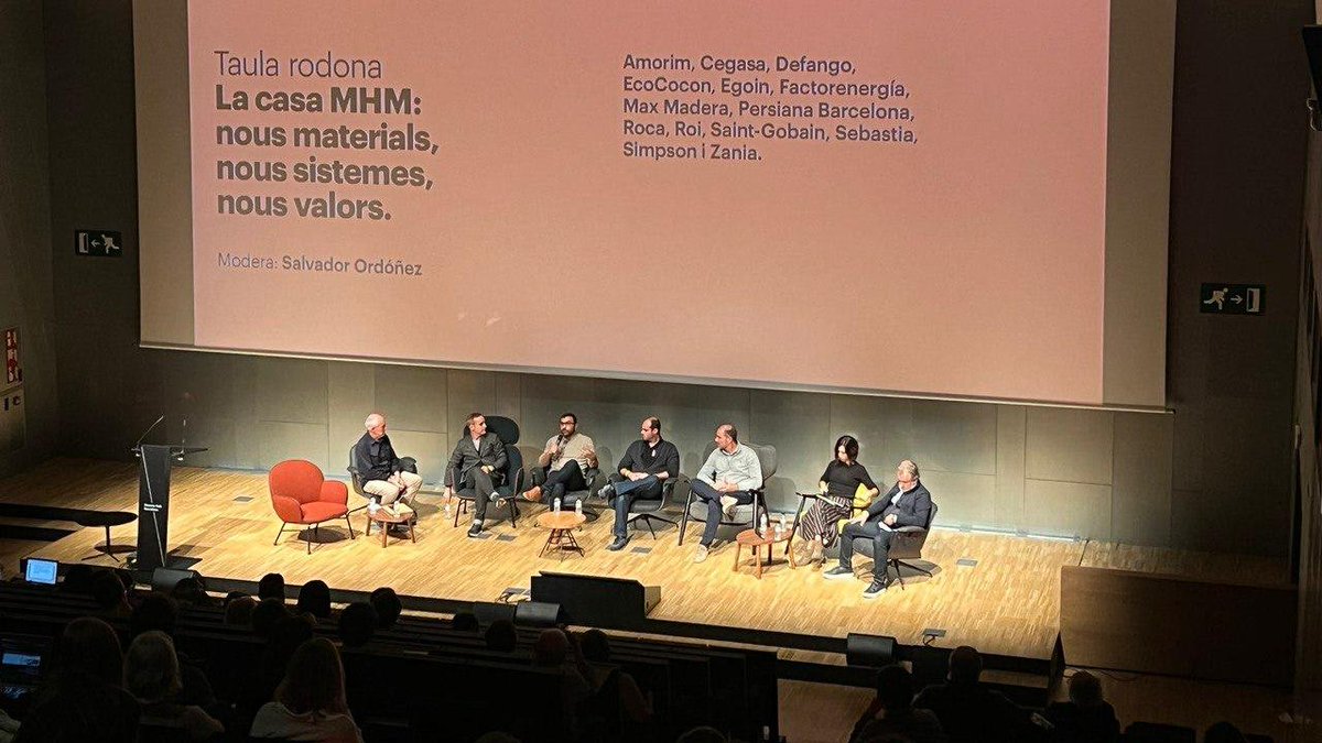 Disseny Hub Barcelona tweet media