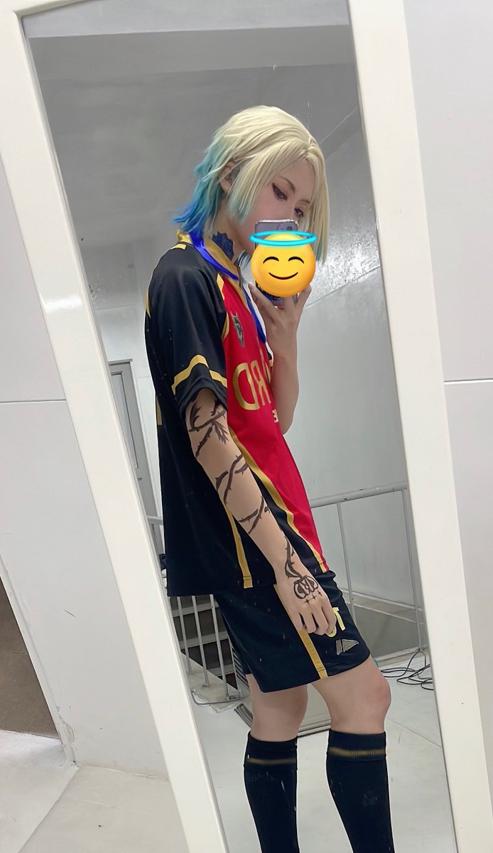 アレクシス・ネス コスプレ ブルロ ブルーロック バスタミュ ユニフォームウィッグ