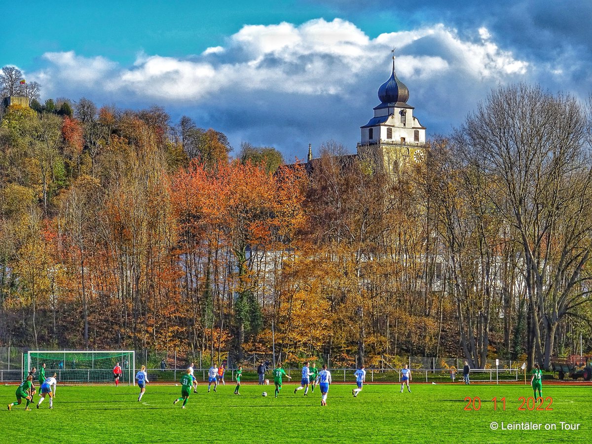 leintaeler's tweet photo. Volksbankstadion - VfL Herrenberg - TSV Jahn Calden 1:2 (Regionalliga Süd Frauen, 20.11.2022)

#groundhopping, #nonleague, #regionalliga, #calden #herrenberg, #volksbankstadion #vflherrenberg #tsvjahncalden #fussball, #frauenfussball, #womensoccer https://t.co/Yoi2dhkEue