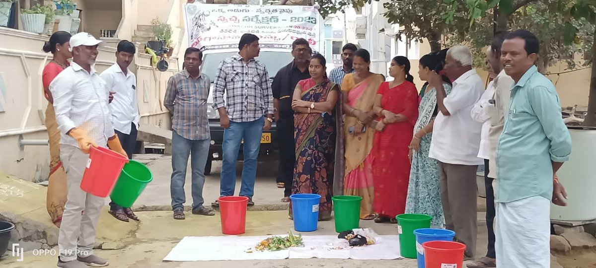 McPebbair's tweet image. Awareness programs conducting on source segregation on daily basis in Pebbair Municipality by #Pebbair Municipal staff. 
#SwachhSurvekshan2023 
@aclb_wnpts 
@Collector_WNP 
@cdmatelangana 
@SingireddyTRS 
@KTRTRS