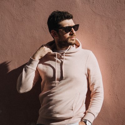 bucketcontent's tweet photo. #NuovaFotoProfilo https://t.co/3LwjQrLLwA