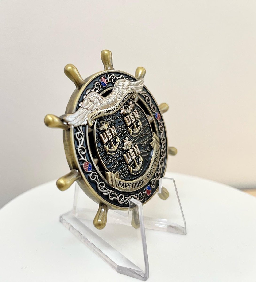 Eryn54268378's tweet photo. #enamelpins #enamelpin #enamelpinshop #enamelpinclub #pincollector #pinkickstarter #pinmakers #pinlover #pingroup #pindesigner #pinstagram #pinmaker #pinshop #pinmurah #pinclub #pincommunity #pincreator #pinspinspins #pininstagram #pinshop #kpoppins #kpoppin #btspinshop #btspin https://t.co/Nv1e4Y1VHP