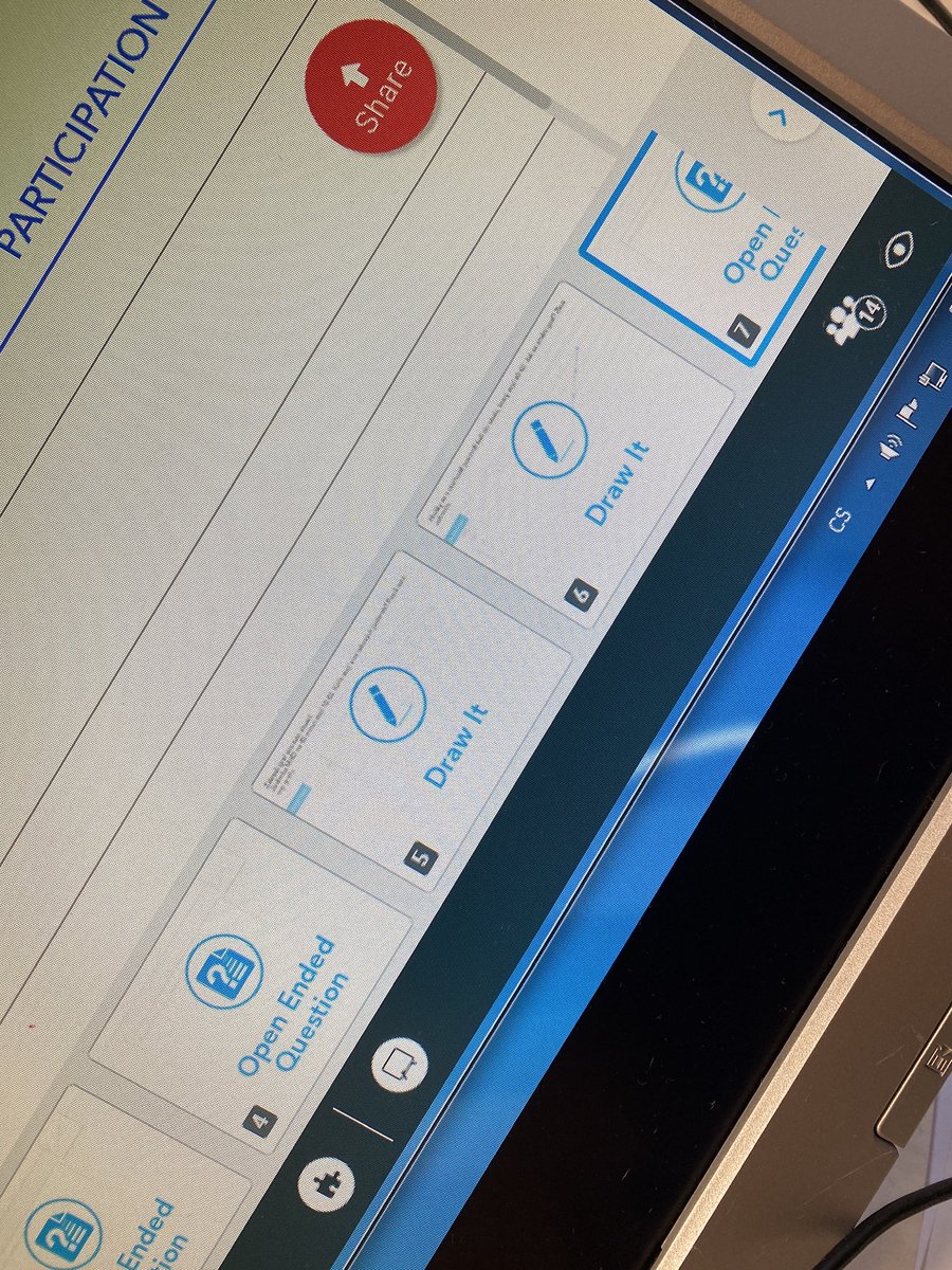 Libor_Klubal's tweet photo. Nearpod a matematika. Skvělé pro získání zpětné vazby od každého žáka pomocí aktivity Draw It. #matematika #ucimemoderne #zsstitina #funkce #umernosti @nearpod https://t.co/4nQxcpqKBx