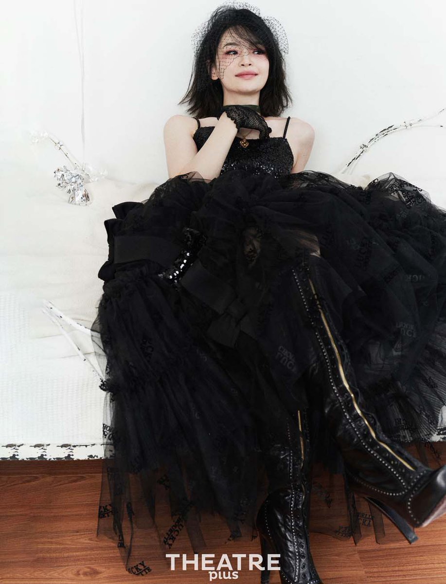 [📸#전미도]
시어터플러스 12월호 커버스토리

#전미도 #JeonMiDo #스위니토드 #SweeneyTodd