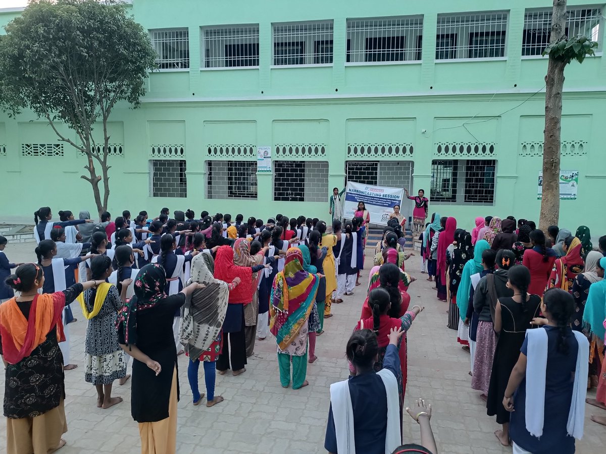 RadioBulbul's tweet photo. Narrowcasting Session
organized by #RadioBulbul At N.C High School Puruna Bazar Bhadrak Adolescent COVID-19 vaccination need in adolescent #communityradio4change #communityradioinbhadrak @YoungIndiaIN @UNICEFIndia @ShahAnsariLive @niyazlive @DM_Bhadrak @manishrathor90 https://t.co/sufoPtIFLj