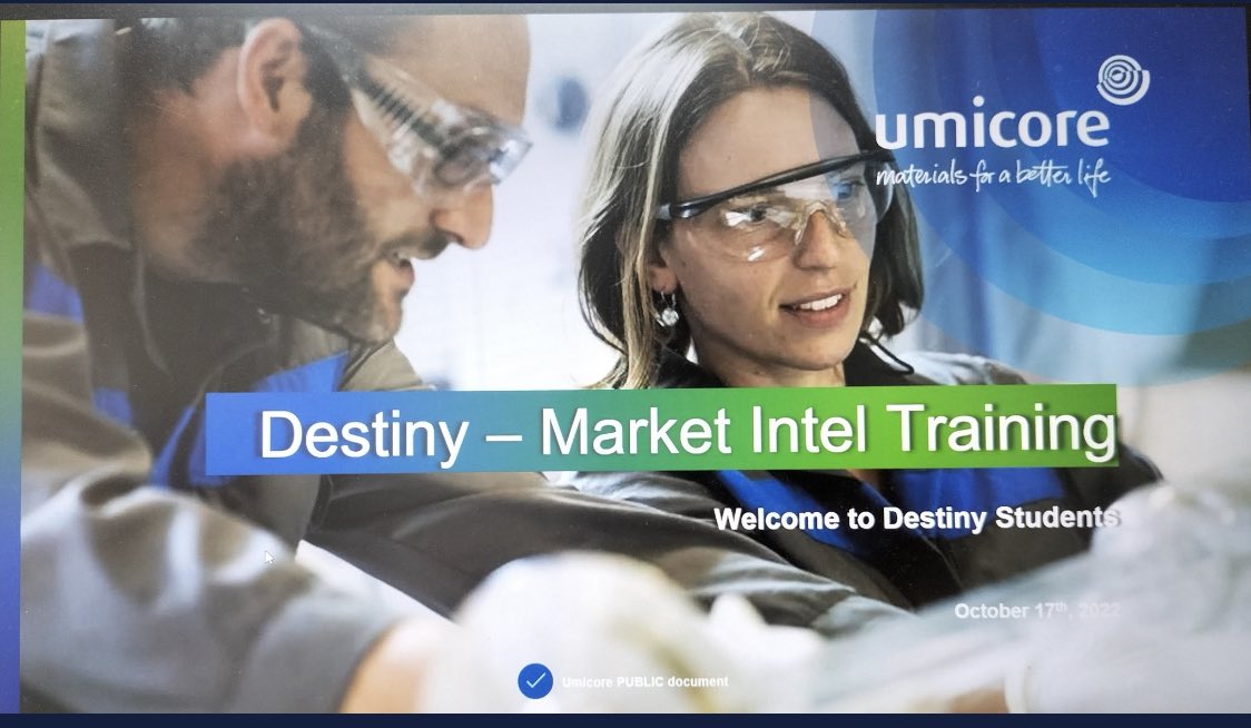 BrigetteFortuin's tweet photo. An enriching time @UmicoreGroup part of @phd_destiny Market Intelligence training. Learned a lot, especially how to sometimes not think like a scientist, but as a battery manufacturer and consumer, important to remember in our industry🔋 ⚡️🧪👩🏽‍🔬 https://t.co/AUAIl7nnMP