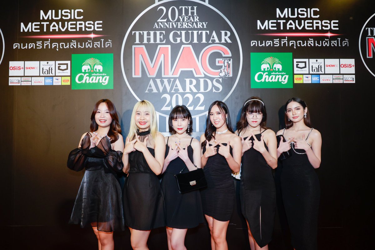 WissyOfficial's tweet photo. Wisdom และ Wisdom trainee ในงาน The guitar mag awaeds 2022 ของให้อยู่คู่กับคนไทยตลอดไปนะคะ
#theguitarmagawards2022 #wisdomidol #wisdomidolth #wisdomidoltrainee https://t.co/ykK2wRolWL