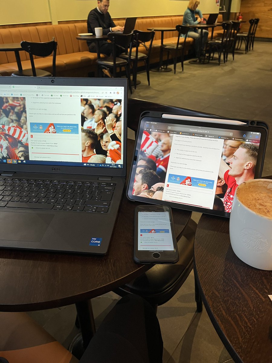 Teeks_87's tweet photo. When you’ve got a morning meeting in Cardiff, but the Members sale is 8:15. Up the ‘5am wake up to get to Starbucks in Droitwich’ Reds ✊🏽 https://t.co/VuYvq9Bufg
