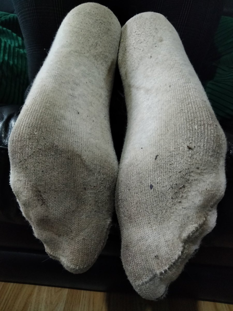 BuilderSlick's tweet photo. I got to use her disgusting socks
What would you use them for 🤔 https://t.co/yyrn5WL8Pa