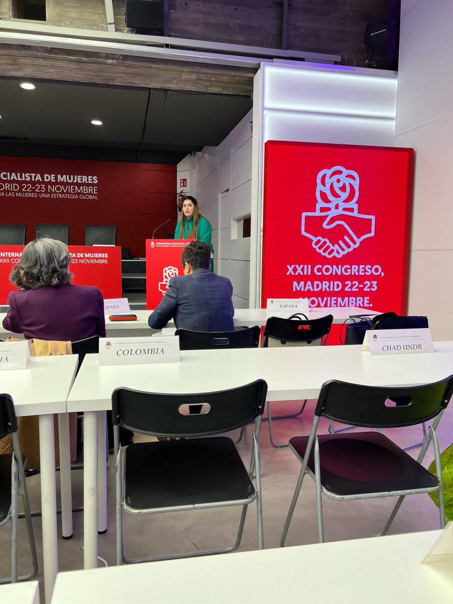 ShaziaAttaMarri's tweet photo. Honoured to be elected as Vice-President of @SocialistIntW from Asia-Pacific region. Grateful to my party leadership for nominating me for this position 🙏🏻 and reposing trust in my abilities to represent. @MediaCellPPP remains strongly aligned to people centric socialist ideals. https://t.co/Axsg4dWcnd
