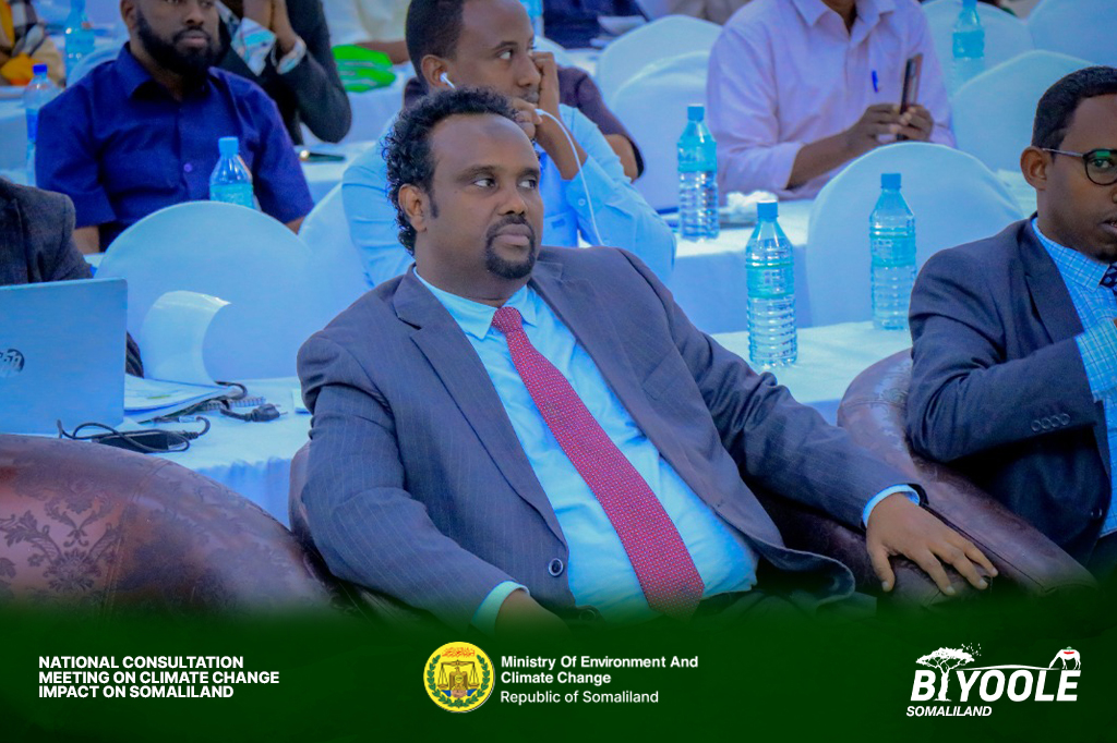 MOECC_JSL's tweet photo. Day 2: Some photos from the government officials, along with distinguished guests attending the symposium. 1/--

#SLClimateActionNow #ClimateEmergency 
#SDG13 #ClimateChange #Somaliland https://t.co/V0U2joa1Tm