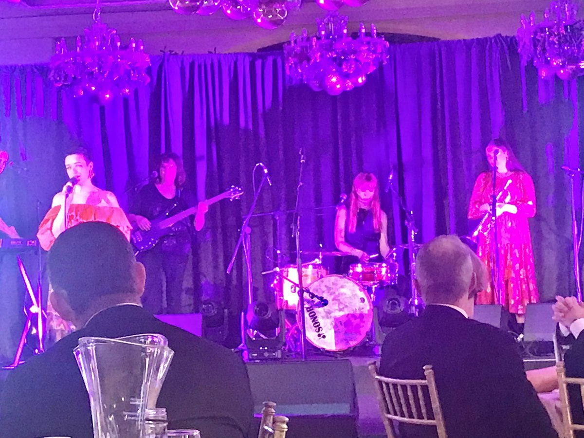 Evelyn O'Sullivan tweet media