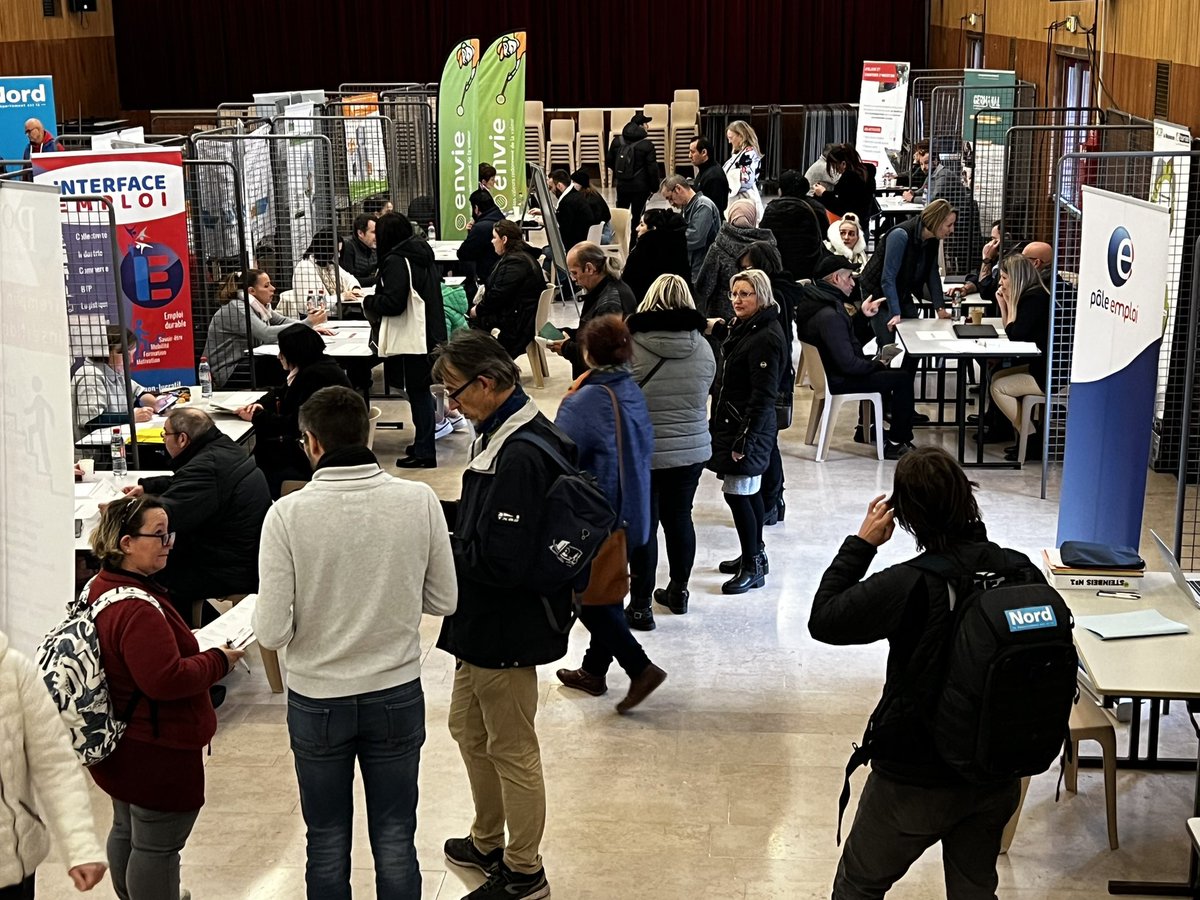 david_megh's tweet photo. #RéussirSansAttendre Jour 3️⃣
C’est jour de Forum IAE à la salle des fêtes de la @villeanzin, #AvecPoleEmploi et @departement59 🤝
1️⃣8️⃣ SIAE présentes,
2️⃣0️⃣0️⃣ demandeurs d’emploi éligibles et préparés par prescripteurs👍
#TousMobilisés
#OnEstLaPourVous 
👏 et 🙏 @villeanzin ! https://t.co/J56SpOMaCQ