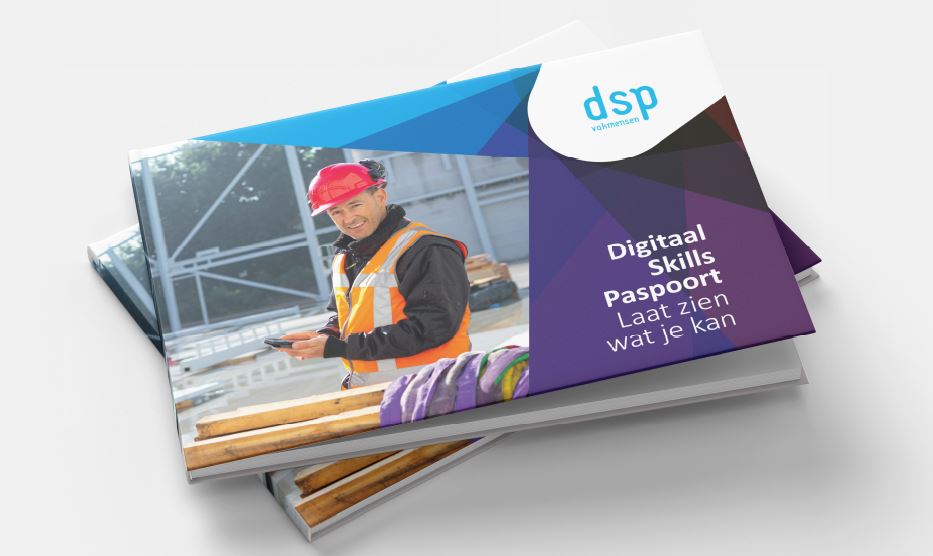 Wat kan het Digitaal Skills Paspoort voor jou betekenen? Je leest en ziet het in het inspiratieboek DSP. Dit werd tijdens de Volandis Deskundigendag overhandigd aan Sandra ter Maat bestuurder van <a href="/fnv/">FNV</a>. Lees verder volandis.nl/laat-zien-wat-… #bouw #infra #skillspaspoort #dsp