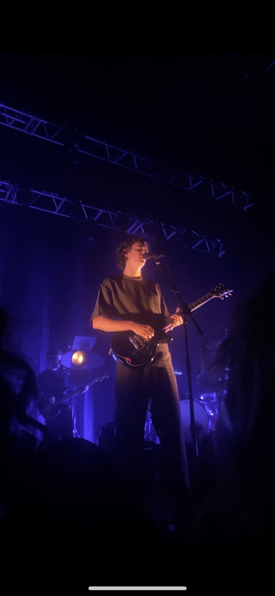 mo2arts's tweet photo. About last night avec @Ran_Maho 😵‍💫😵‍💫 Tamino au Trianon qui nous blessed avec une nouvelle chanson et son talent incroyable https://t.co/HKzte8ZdnJ