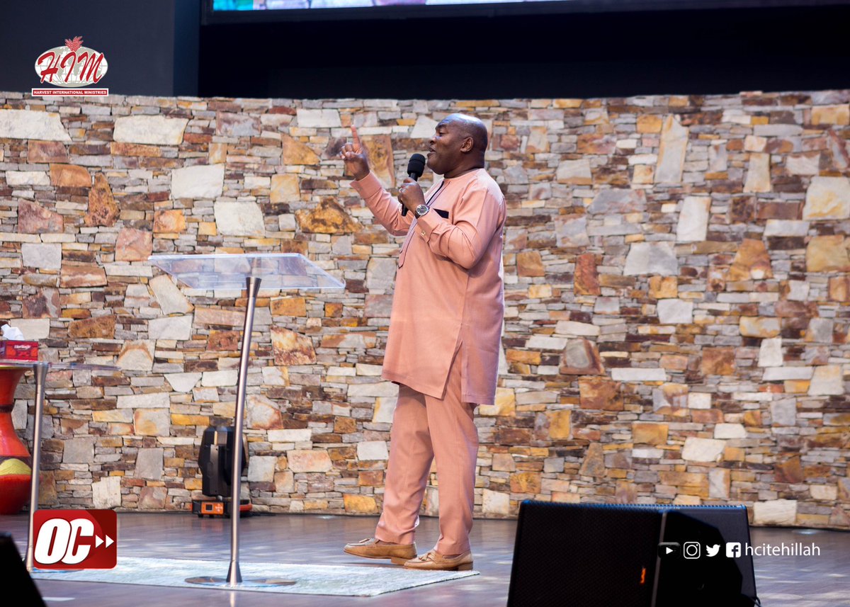 HCITehillah's tweet photo. WHAT A NIGHT!!!
GOD showed up strong at #OC22 Day 1. Bishop @Huttonwood1 opened the night with a destiny-shifting word!
—
Join us tonight under an open heaven of awesome praise & worship coupled with a timely word from Bishop Hutton-Wood ! https://t.co/v0bPeNgXth